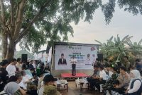 Menteri Lingkungan Hidup Hanif Faisol Nurofiq saat Sambutan di acara World Clean Up Day di Serang. (FOTO; Saepul Aripin/TotalBanten.com)