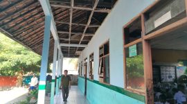 Tampak SDN 1 Penggalang yang rusak berat. (Foto: Ipung).