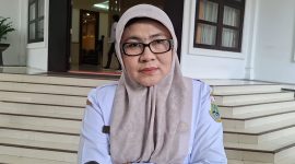 Plt Kepala Dinas Pariwisata Provinsi Banten, Hj. Linda Rohayati Fatimah saat memberikan keterangan pers. (FOTO: TotalBanten.com)