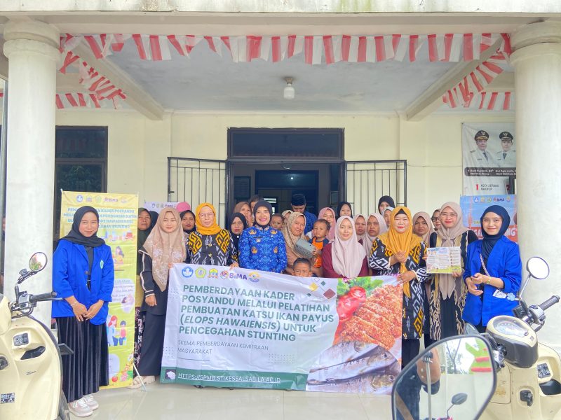 Kader posyandu dan tim pemberdayaan masyarakat STIkes Salsabila Serang