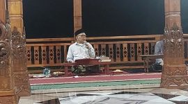 A’wan PBNU KH Matin Syarkowi saat menyampaikan pandangannya terkait polemik dualisme kepengurusan PBNU di Kota Serang, Banten, Selasa, 16 Desember 2025
