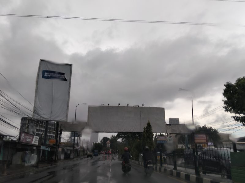 Reklame Bando di Kota Serang (TotalBanten.com)