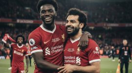 Konate dan Salah dalam sebuah momen permainan Liverpool. (Dok)