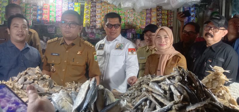 Gubernur Banten dan Bupati Serang Sidak Harga Bahan Pokok di Pasar Ciruas