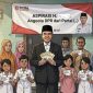 Ilustrasi Pembagian KIP oleh Anggota DPR. (TotalBanten.com/GeminiAI)