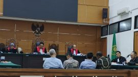 Sidang kasus Korupsi sampah Di DLH tangsel, Empat Terdakwa  Dituntut Jaksa Hingga14 Tahun penjara, (Dok: Totalbanten).