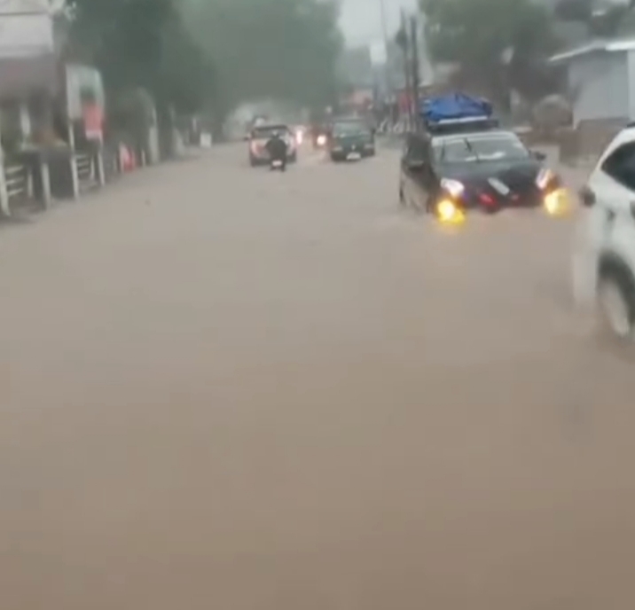 Kabupaten Serang di Guyur Hujan, Empat Kecamatan Terendam Banjir.