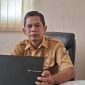 Kepala Bagian (Kabag) Persidangan DPRD Kota Serang, Evan Rivana, memberikan keterangan Kepada pers, selasa (3/3/2026) (Doc: Totalbanten). 