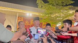 Menteri Koordinator Infrastruktur dan Pembangunan Kewilayahan, Agus Harimurti Yudhoyono Diserbu Keluhan Saat Berkunjung ke Mesjid At-Tsaurah Kota Serang Banten, (dok;Ipung).