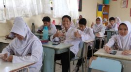 Ilustrasi, siswa-siswi smp dalam kegiatan belajar di bulan Ramadan 2026, Doc: (ist/Totalbanten)