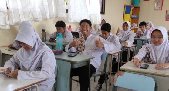 Ilustrasi, siswa-siswi smp dalam kegiatan belajar di bulan Ramadan 2026, Doc: (ist/Totalbanten)