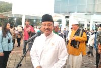 Menteri Sosial, Saifullah Yusuf saat Memberikan Keterangan Pers di Serang. (Dok. Total Banten)