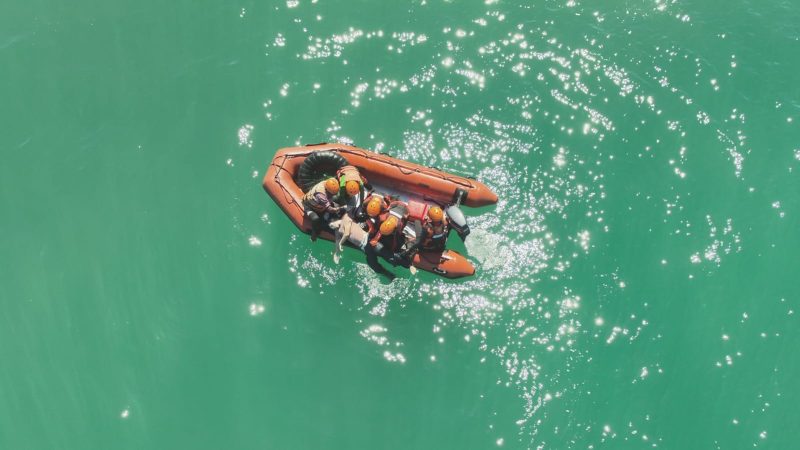 Tim Basarnas Evakuasi Mayat WNA Asal Cina di Pantai Cibodas Lebak Banten, Doc (Ist/Totalbanten.com)