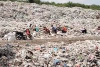 Tumpukan Sampah PT, Indakiat (Doc).