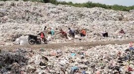 Tumpukan Sampah PT, Indakiat (Doc).