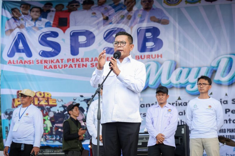 Gubernur Banten Andra Soni memastikan akan memberantas calo tenaga kerja. Hal itu ia ungkapkan dalam peringatan May Day 2026. (Dok)