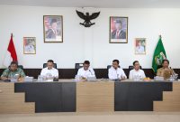Gubernur Andra Soni Gandeng BPJT dan Operator Tol Tingkatkan Pelayanan Jalan Tol di Banten