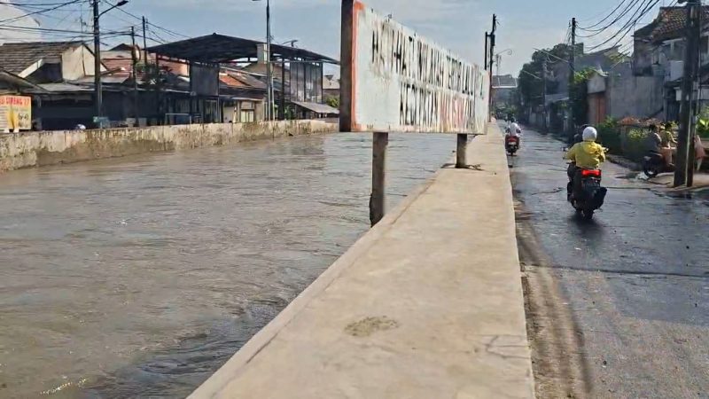 Dugaan penghilang Kali Ciputat, Kota Tangerang Selatan menjadi sorotan. Mal BXChange diduga sebagai pelaku penghilang kali tersebut. (FOTO; Dok)