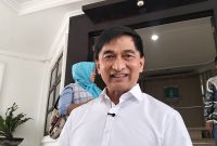 Wakil Gubernur Banten, Dimyati Natakusumah saat memberikan keterangan terkait dugaan alih fungsi Kali Ciputat, Tangerang Selatan. (Dok. TotalBanten.com)