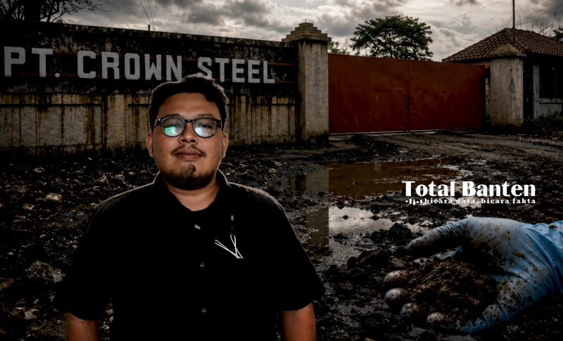 Pengkampanye Perkotaan Berkeadilan dan Kebijakan Tata Ruang Eknas Walhi Wahyu Eka Setyawan mengkritik penerapan DPA dalam kasus pencemaran lingkungan PT Crown Steel. (Dok)