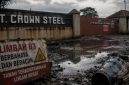 Wahana Lingkungan Hidup Indonesia (Walhi) menyebut pemulihan tanah yang telah terkontaminasi limbah B3 di PT Crown Steel Serang membutuhkan waktu lama. (Dok)