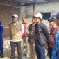 Kepala DPRKP Kabupaten Serang, Okeu Oktaviana saat meninjau RTLH di Pulau Tunda. (Dok)
