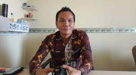 Kepala Bidang Koperasi pada Dinas Koperasi, UMKM, Perindustrian dan Perdagangan (Diskoumperindag) Kabupaten Serang, Mokhamad Rifki saat memberikan keterangan pers. (Dok. TotalBanten)