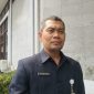 Kepala Dinas Pekerjaan Umum dan Penataan Ruang (DPUPR) Kabupaten Serang, Mochamad Roni Natadipraja saat memberikan keterangan pers. (Dok. Total Banten)