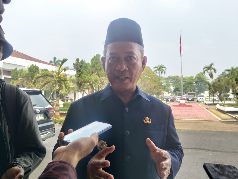 Wakil Bupati Serang, Najib Hamas saat memberikan keterangan pers. (Dok)