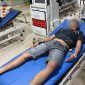 Dua anggota Polda Banten saat dirawat di RSDP Kabupaten Serang. (Dok)