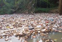 Penampakan Sampah di Sungai Cibanten, Kota Serang. (Dok)