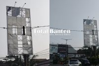 Kontruksi Reklame milik Pemprov Banten di Pasar Badak, Pandeglang. (Guntur/Total Banten)