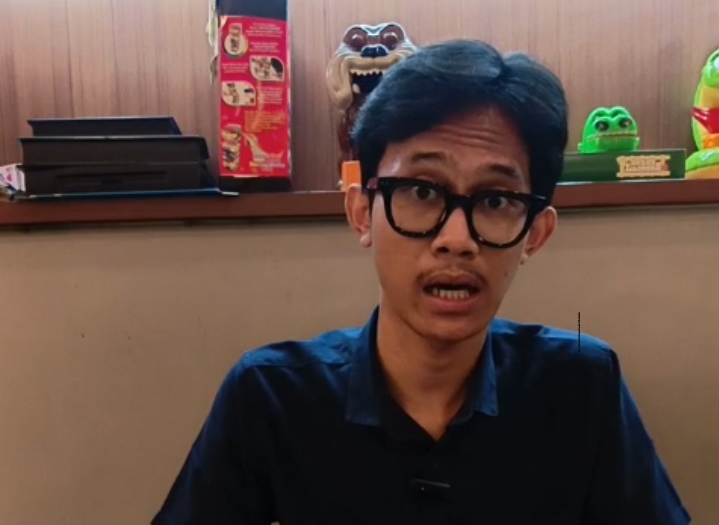 Ketua DEMA UIN Jakarta, Achmad Hafizh saat memberikan keterangan pers. (Dok)
