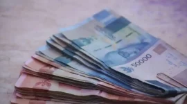 Penerimaan PAD dari sektor pajak dan retribusi Provinsi Banten lesu. Sekda Deden menyebut karena masyarakat belum bayar. (Dok)