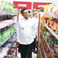 Gubernur Banten, Andra Soni saat meninjau Koperasi Desa Merah Putih. (Dok)