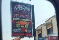 DPUPR Banten Segel Reklame Yang Berukuran Besar di Kota Serang, Dok :(Kos/Totalbanten.com)
