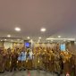 Irbansus Inspektorat Daerah Provinsi Banten, Ratu Syafitri Muhayati, berfoto bersama peserta usai sosialisasi budaya integritas di sekolah di Vega Hotel, Kelapa Dua, Kabupaten Tangerang, Dok : (Ist/Totalbanten.com)
