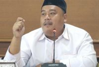 Ketua Fraksi PKS DPRD Pandeglang, Dede Sumantri saat audiensi dengan Front persaudaraan islam, Dok (Gun/Totalbanten.com)