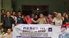 Wakil Ketua DPRD Pandeglang, Dadi Rajadi saat reses menyindir anggota DPRD lain. (Dok)
