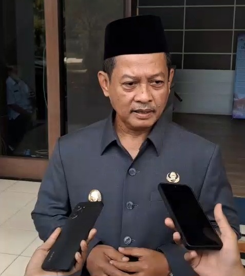 Wakil Bupati Serang, Najib Hamas, Memberikan Keterangan kepada Pers, Dok (Totalbanten.com)