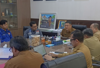 BEMNus Banten saat audiensi dengan Pemerintah Provinsi Banten terkait belanja tenaga ahli yang menjadi sorotan publik. (Total Banten)