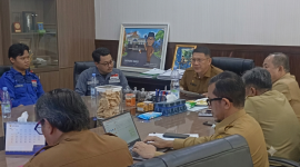 BEMNus Banten saat audiensi dengan Pemerintah Provinsi Banten terkait belanja tenaga ahli yang menjadi sorotan publik. (Total Banten)