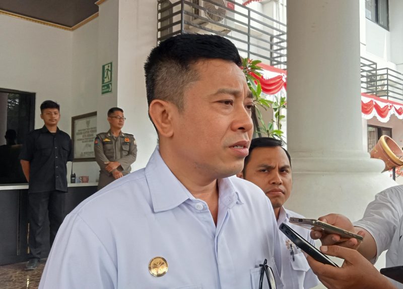 Kepala BP3MI Banten, Poco Indrio, memberikan keterangan kepada pers, (wkn/Totalbanten.com)