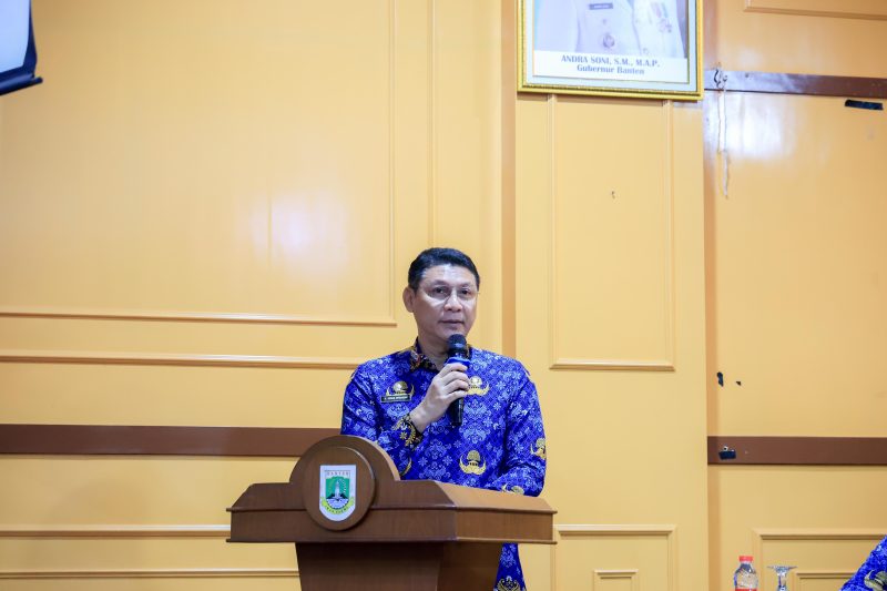 Deden Apriandhi Sekertaris Daerah Provinsi Banten (totalbanten). 