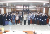 CEO Rumah Prestasi Mujang Kurnia, Gaungkan Smarak Literasi  Pelajar Kabupaten Serang (totalbanten). 