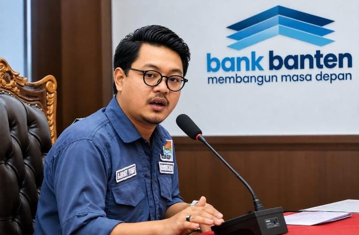 Koordinator BEM Nusantara Banten, M Qolby Yusuf, menyoroti urgensi pergantian logo Bank Banten serta potensi belanja yang muncul dari proses rebranding, Dok : (Ist/Totalbanten.com)