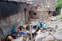 Reruntuhan Rumah warga akibat ledakan Bom Ikan yang terjadi di Panimbang, Kabupaten Pandeglang, Dok : (Ist/Totalbanten.com)
