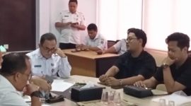 BEM Nusantara saat audiensi dengan Disperindag Banten terkait belanja tenaga ahli. (Dok)