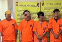 Empat tersangka kasus pembobolan warung diamankan Ditreskrimum Polda Banten. Dok. (TotalBanten.com)