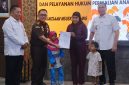 Kejaksaan Negeri Serang mencabut dan mengalihkan hak perwalian anak korban kejahatan kepada wali pengganti. (Dir/Totalbanten.com